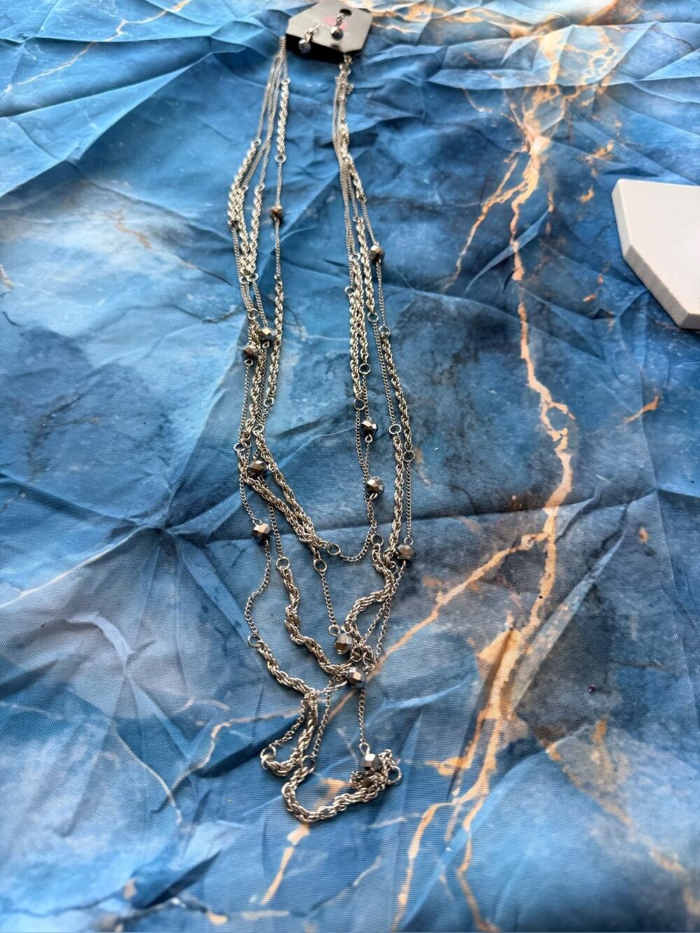 Glamour Grotto Necklace and earring set!